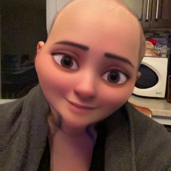 Meet your Posher, Melissa - Picture 2 of 4